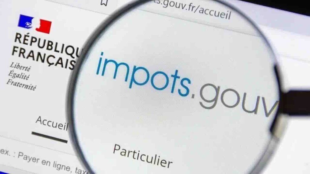 Impôts 2025 : après les piscines, le FISC